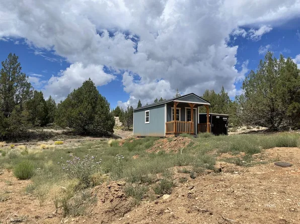 11 N Chippewa Dr, Alton, UT 84710