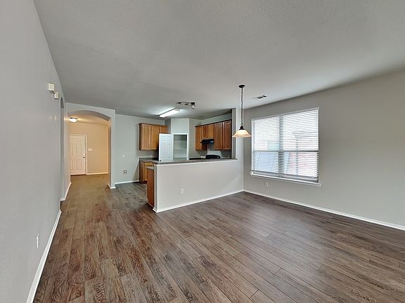 5th image of 12509 Patnoe Dr