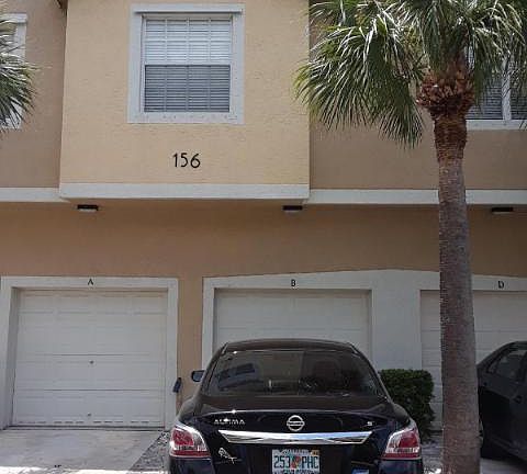 3rd image of 156 Village Blvd APT B