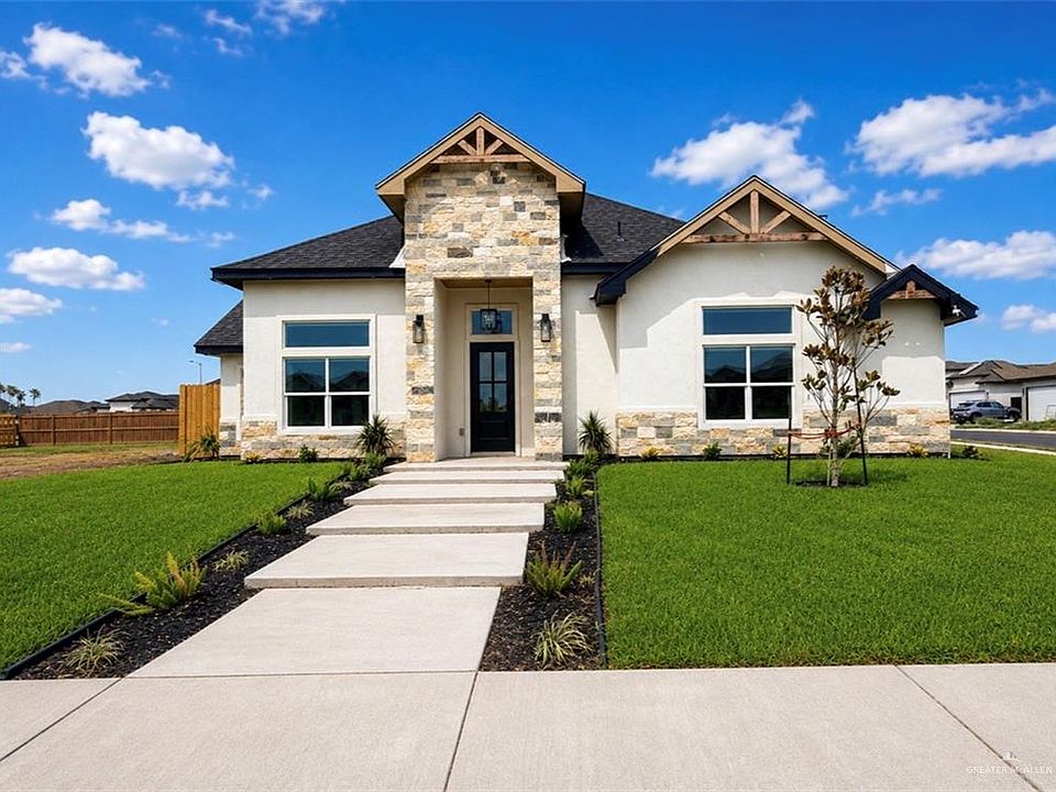 1st image of 2808 Dhalia Dr