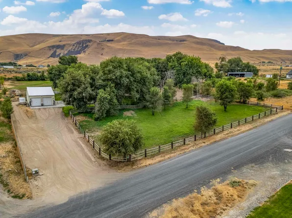 13005 W 344th Pr NW, Benton City, WA 99320