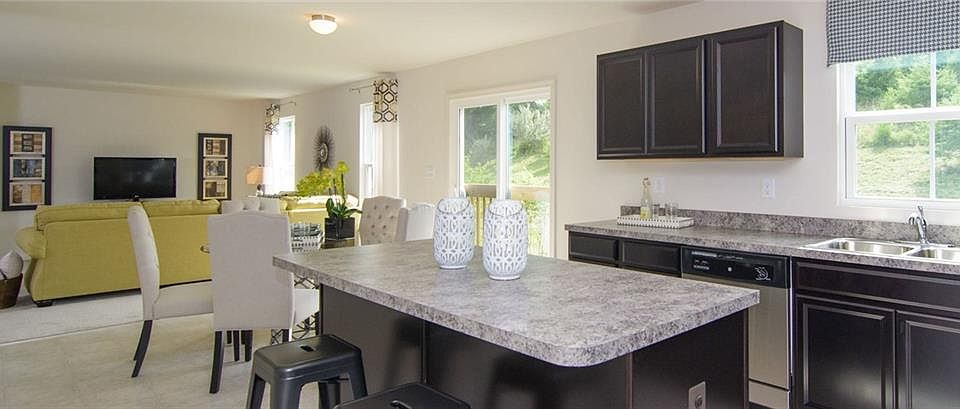 2nd image of 2814 Barnes Ct