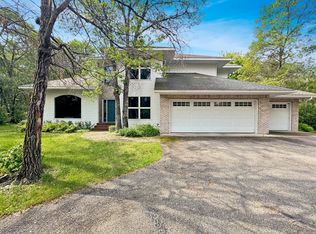 2200 Red Oak Ct NE, Bemidji, MN 56601
