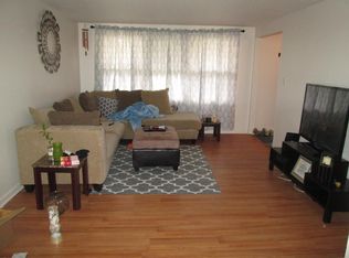 125 Pheasant Run Rd #LEFT, Amherst, NY 14228