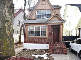 83-16 159th St #2, Jamaica, NY 11432