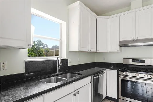 8925 Camille Ct — Photo 8