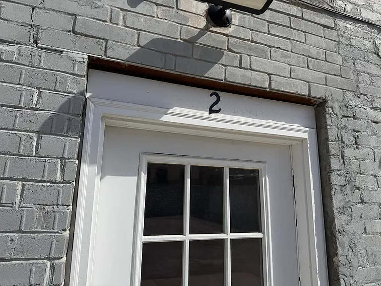 138 Fulton St E #2 — Photo 2