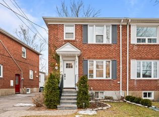54 Thursfield Cres, Toronto, ON M4G 2N5
