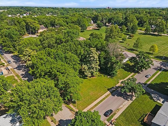 5th image of 2029 Agnes Ave