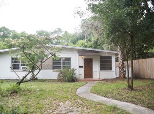 412 NE 8th St #B, Gainesville, FL 32601