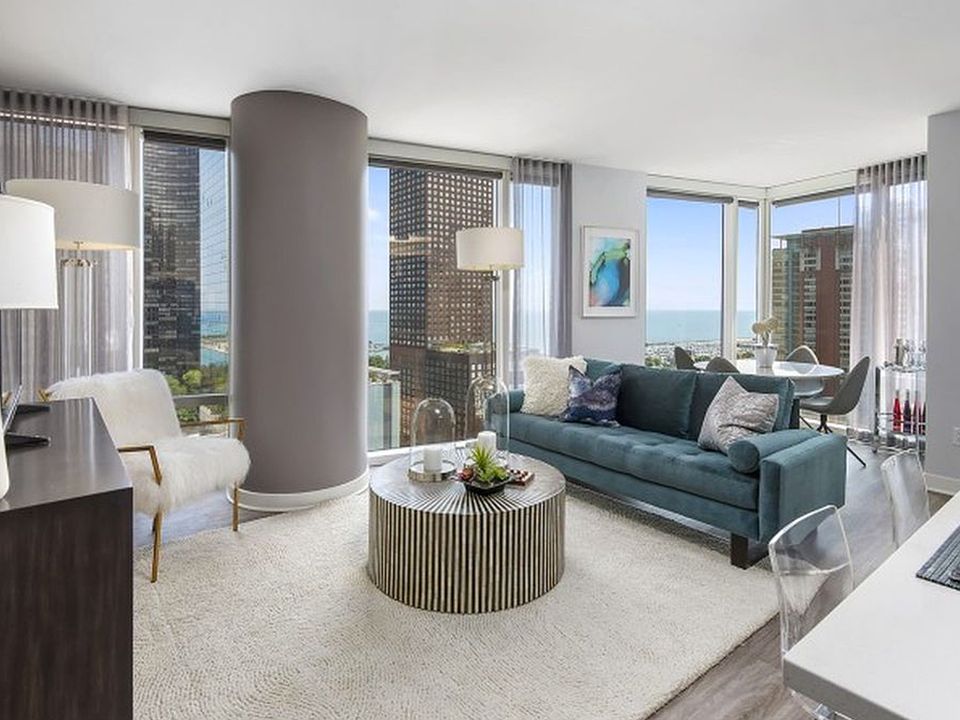 1st image of 547 N McClurg Ct #212