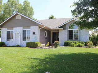 603 E 39th Ave, Hutchinson, KS 67502