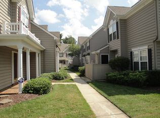 2539 Old Greenbrier Rd, Chesapeake, VA 23325