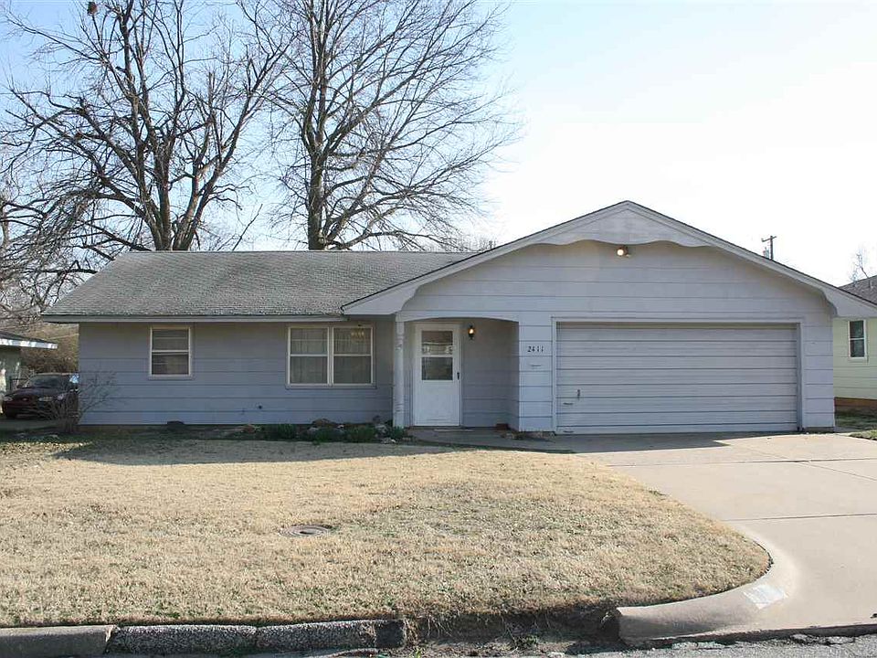 1st image of 2411 E Cypress Ave