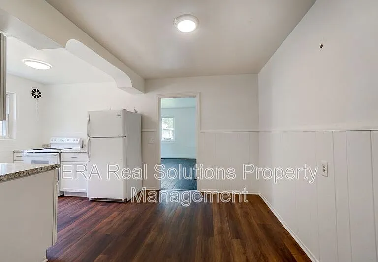 2137 Weron Ln #1 — Photo 12