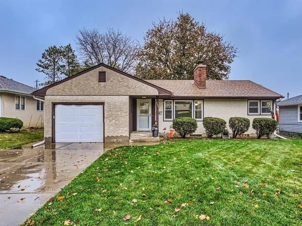 644 18th Ave N, South Saint Paul, MN 55075