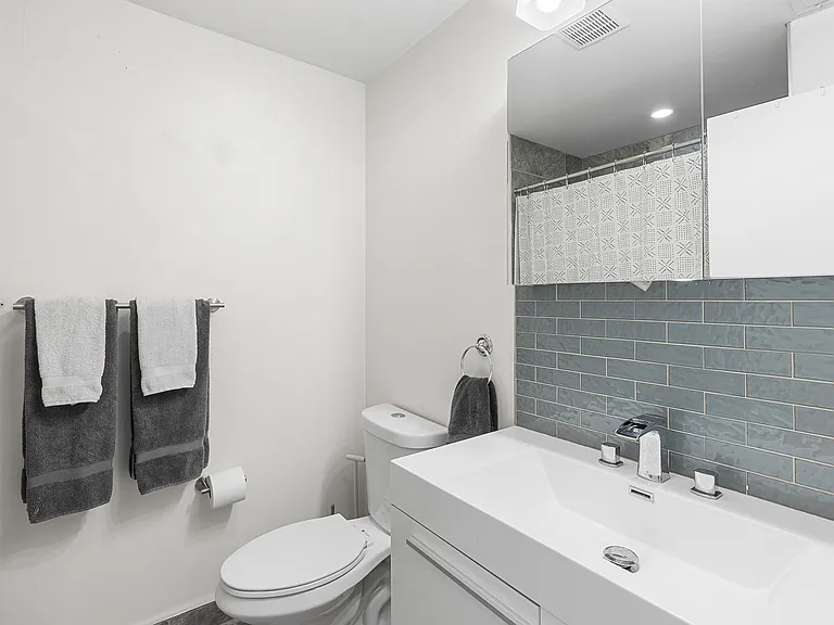 1204A S Bucknell St — Photo 13