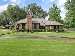 10013 Foxboro Rd, Fort Smith, AR 72903