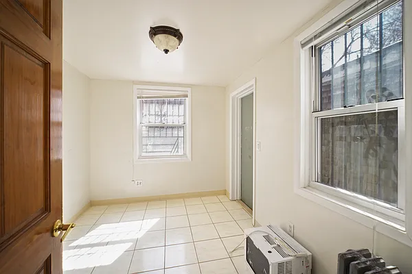 Rented by EXP Realty NYC | media 13