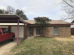 6629 Greenacres Dr, Watauga, TX 76148