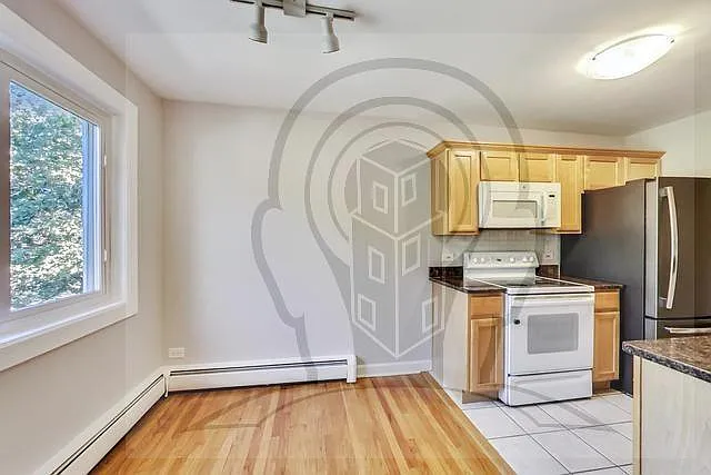 822 Seward St #3B — Photo 14