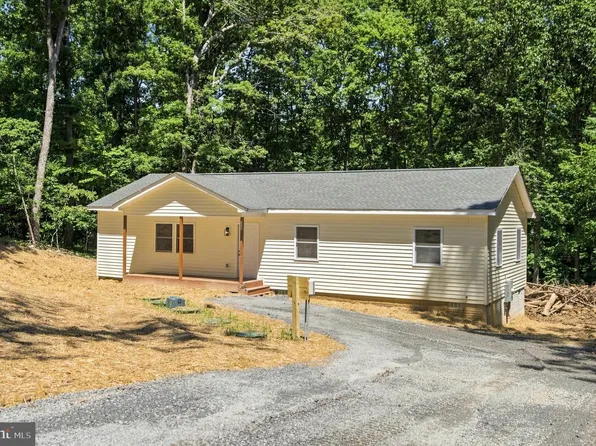 135 Yarnell Ct, Front Royal, VA 22630