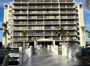 500 N Osceola Ave APT 403, Clearwater, FL 33755