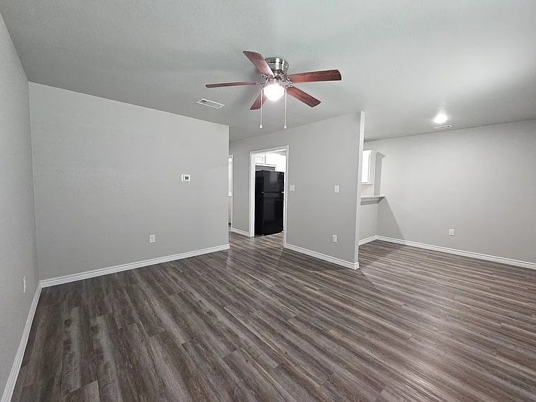 230 N Mary Jo Dr #A/B — Photo 11