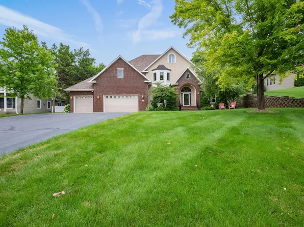22 Willimantic Dr NW, Alexandria, MN 56308