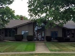 24865 Detroit Rd, Westlake, OH 44145