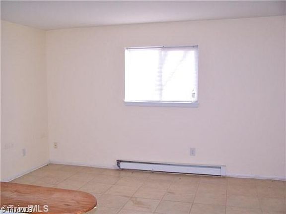 5th image of 3000 Kilkenny Ave