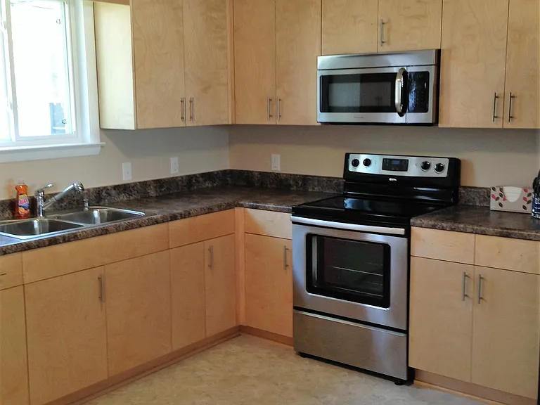 4210 N Center St — Photo 6