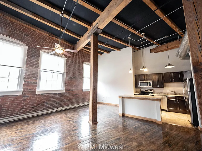 Lofts On Madison — Photo 42