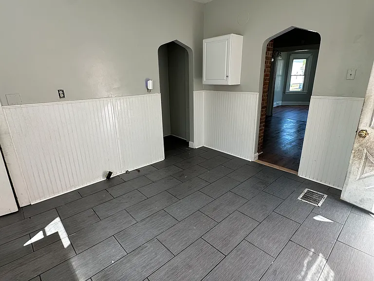 730 16th St — Photo 34