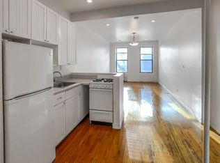436 W 49th St #2F, New York, NY 10019