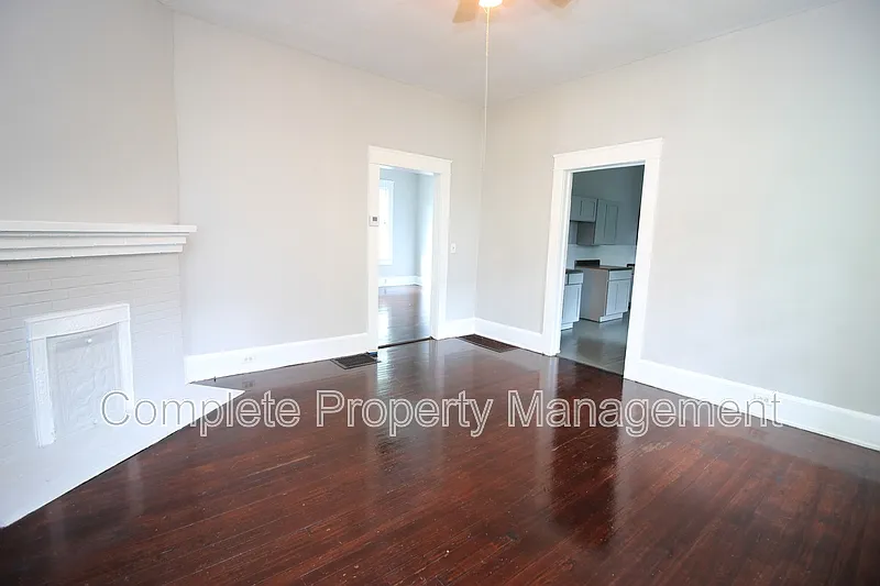 3 bed, 2.0 bath, $1,200 — Photo 3