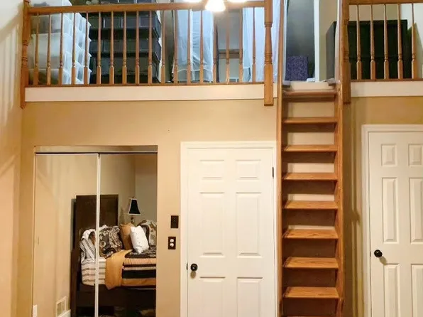 98 Church Avenue image 33 of 38