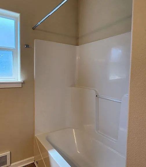 1637 SW 53rd St — Photo 10