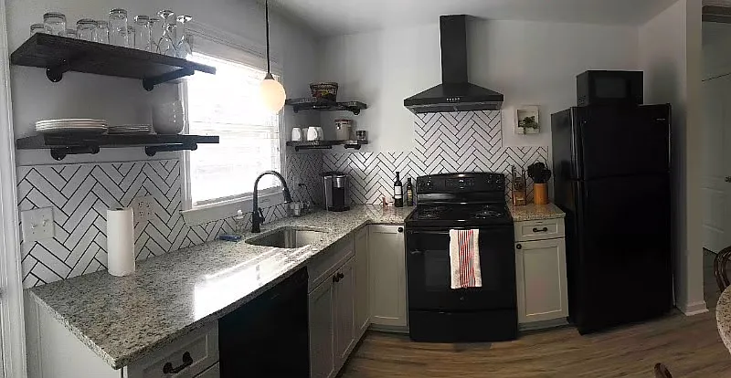 419 Howle Ave — Photo 4