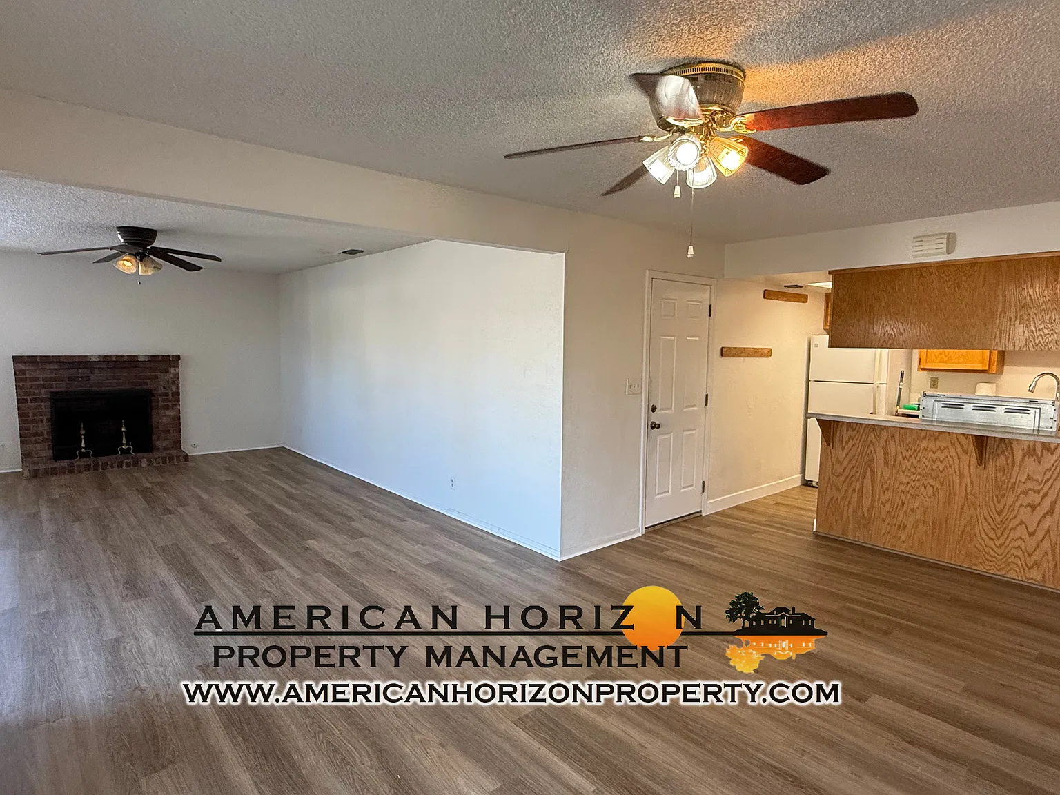 4 bed, 1045 sqft, $2,400 — Photo 3