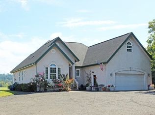 63 Couch Rd, Oakville, WA 98568