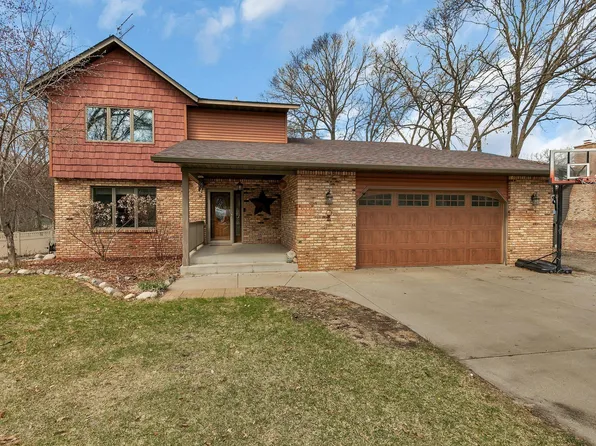 513 9th St N, Sartell, MN 56377
