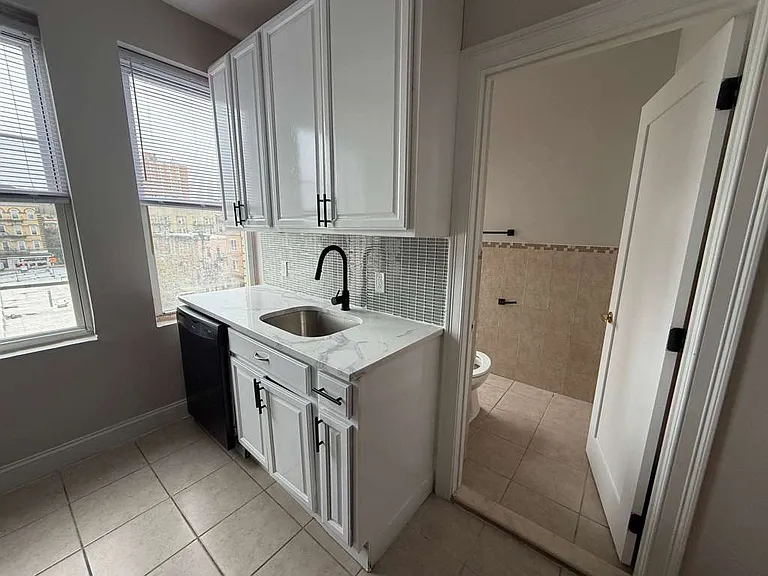 6120 Monroe Pl #17AA — Photo 6