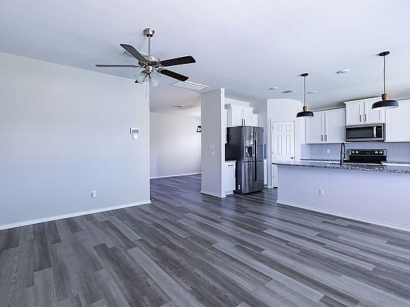 4th image of 2513 Dante Ct