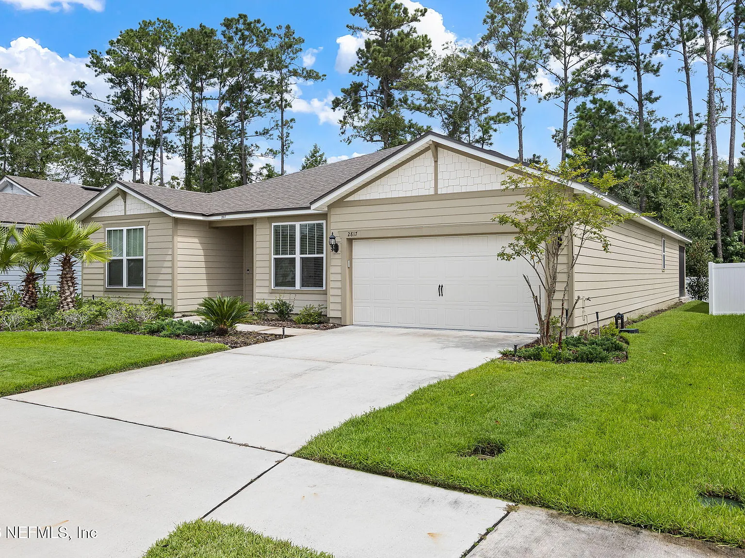 4 bed, 2.0 bath, 2596 sqft, $2,800 — Photo 3
