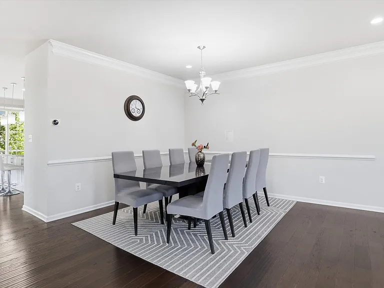 23755 Hopewell Manor Ter — Photo 10