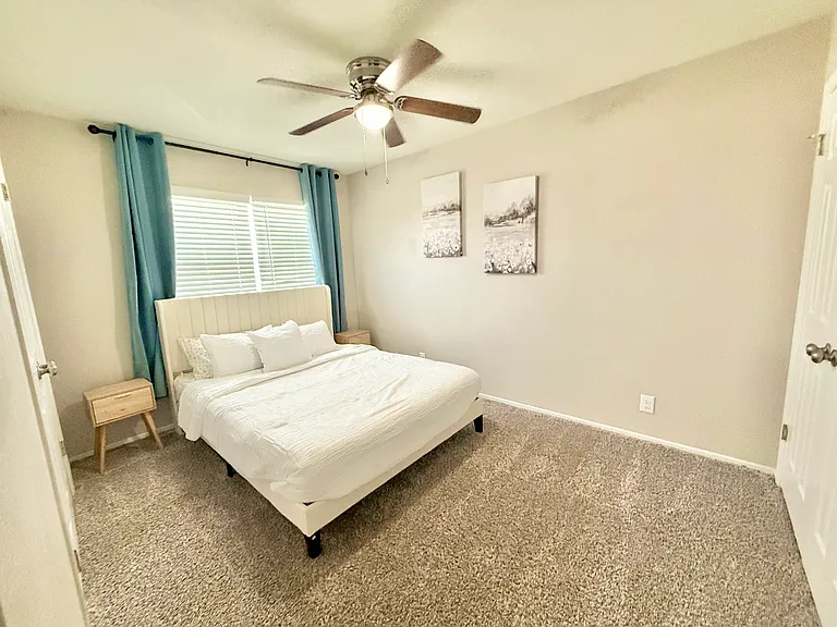 1905 W Morton St #19 — Photo 7