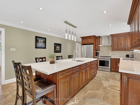 4th image of 22213 Catering Rd