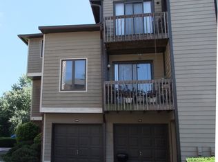 509 Village Cmns #509, Flemington, NJ 08822