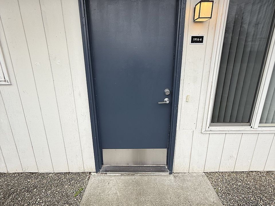 1st image of 1916 1st St APT 1